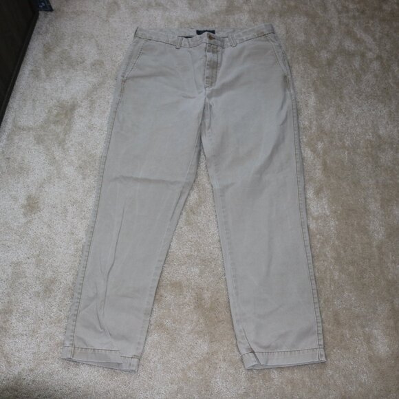 Roundtree & Yorke Light Khaki Chinos - Picture 1 of 5